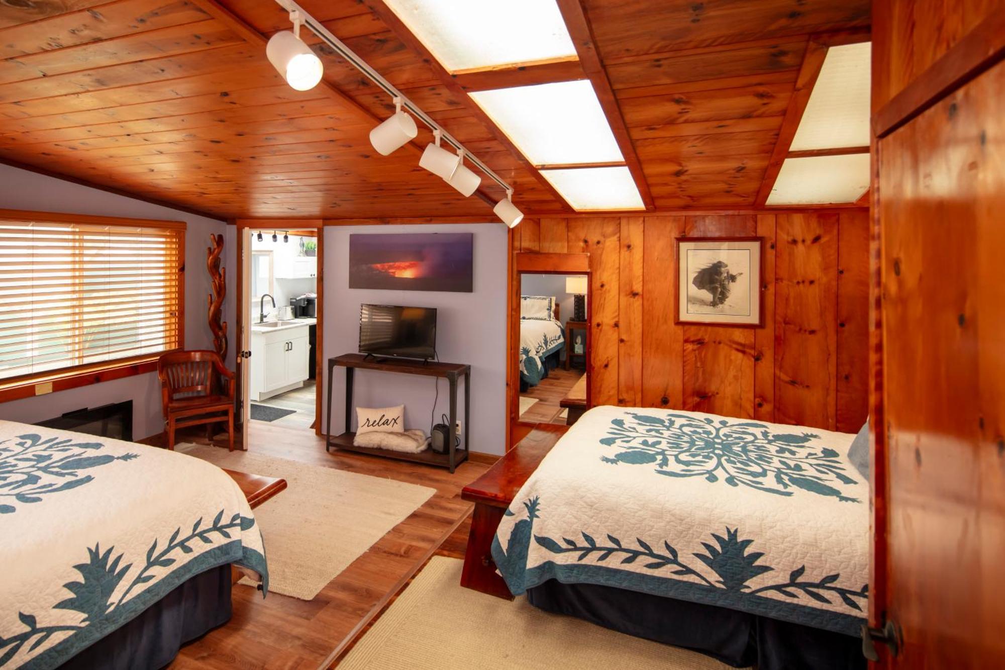 Aloha Junction Bed And Breakfast -Minutes Away From Hawaii Volcanoes National Park Dış mekan fotoğraf