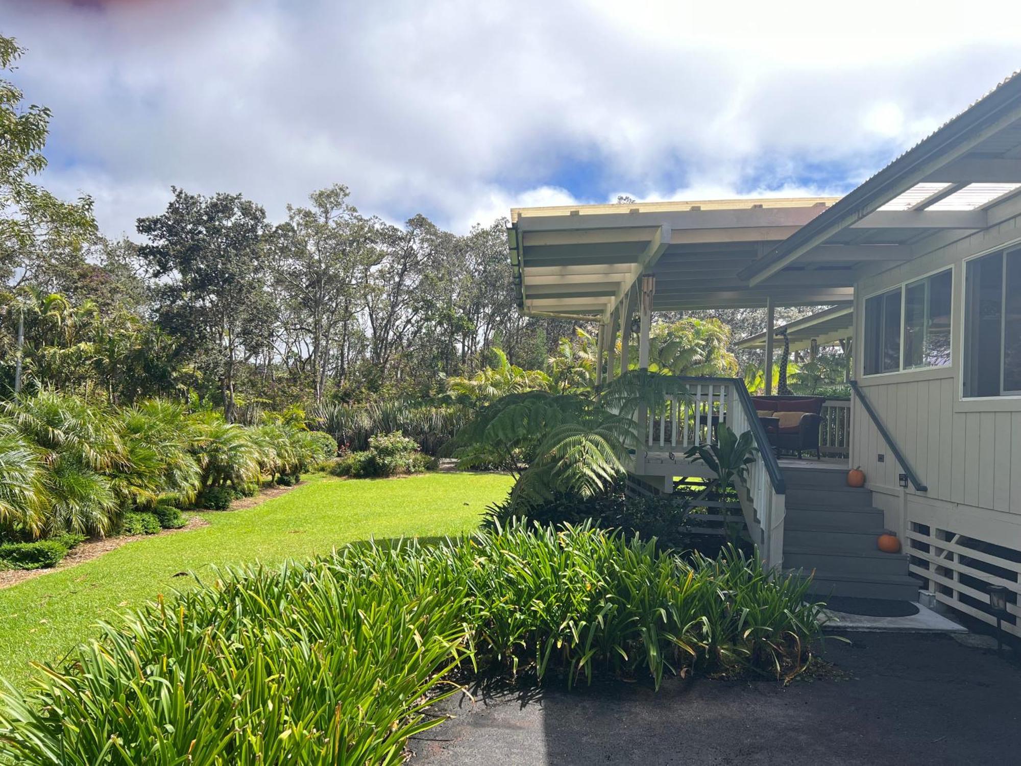 Aloha Junction Bed And Breakfast -Minutes Away From Hawaii Volcanoes National Park Dış mekan fotoğraf