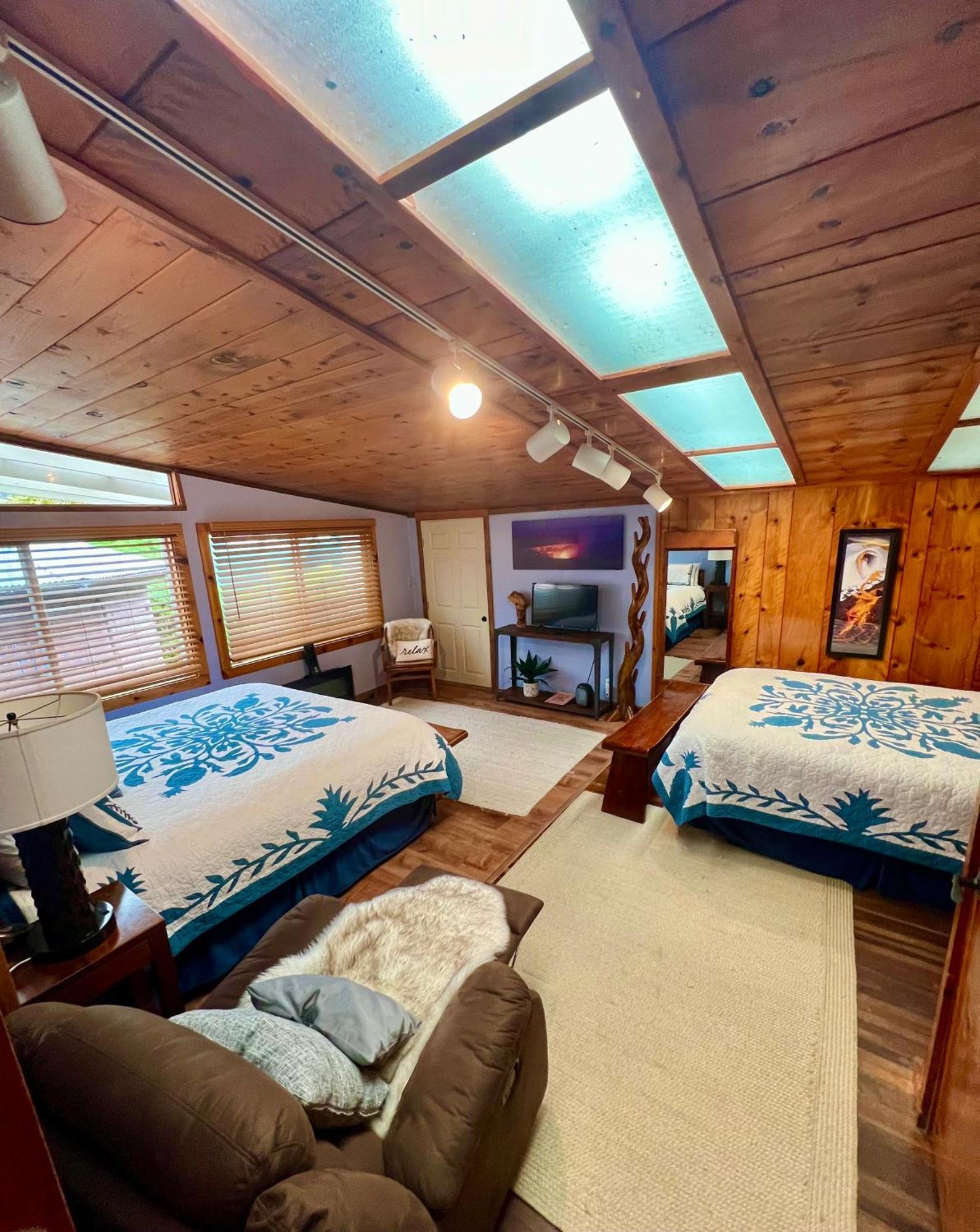 Aloha Junction Bed And Breakfast -Minutes Away From Hawaii Volcanoes National Park Dış mekan fotoğraf